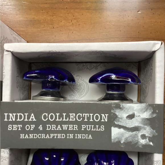 Blue Shell Drawer Pull Sets - Picture 3 of 4